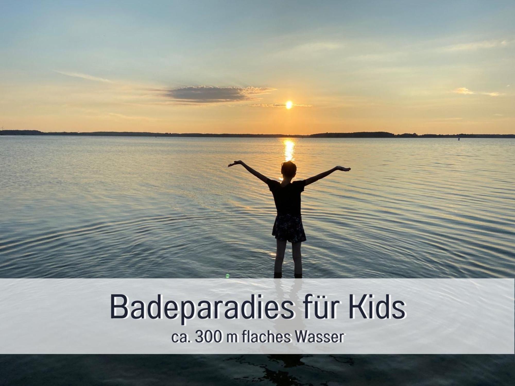 Strandhaus Mathea - Ruhige Lage Direkt Am Fleesensee - Parkplatz, Kamin, Sauna - Familienfreundlich Unter Gohren Bagian luar foto