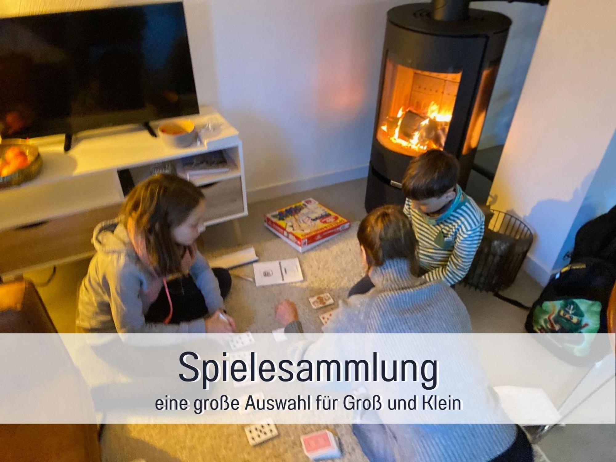 Strandhaus Mathea - Ruhige Lage Direkt Am Fleesensee - Parkplatz, Kamin, Sauna - Familienfreundlich Unter Gohren Bagian luar foto